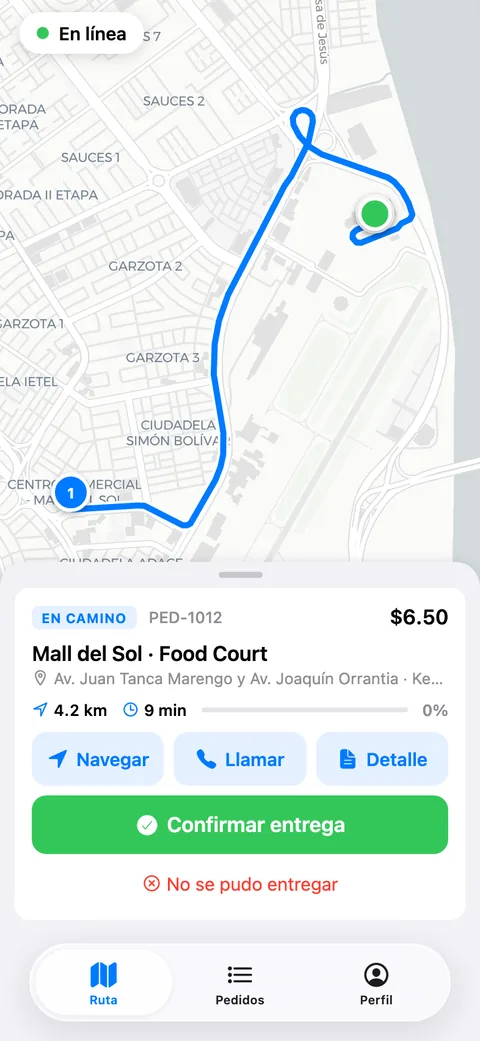 App del conductor en iPhone con la parada en camino y los botones para navegar, llamar y confirmar la entrega